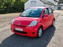 Rot Gebraucht 2009 Daihatsu Sirion Kleinwagen | 4.700 € (Etwas zu teuer)