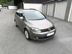 Braun Gebraucht 2013 VW Golf VII Life Limousine | 8.800 € (Guter Preis)