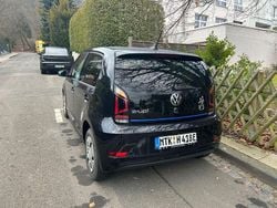 Schwarz Gebraucht 2022 VW e-up! Style Kleinwagen | 14.000 € (Guter Preis)