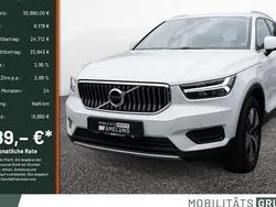 Weiß Gebraucht 2022 Volvo XC40 Inscription SUV | 30.890 € (Guter Preis)