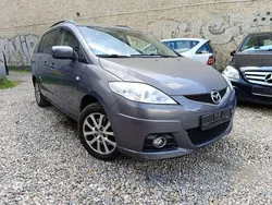 Grau Gebraucht 2010 Mazda 5 Active Van / Kleinbus | 3.650 € (Guter Preis)