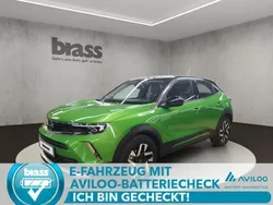 Matcha grün (metallic) Gebraucht 2022 Opel Mokka-e Elegance SUV | 18.950 € (Guter Preis)