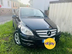 Schwarz Gebraucht 2009 Mercedes 200 Van / Kleinbus | 3.100 €