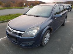 Blau Gebraucht 2006 Opel Astra Kombi | 950 € (Guter Preis)