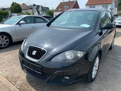 Schwarz Gebraucht 2009 Seat Altea XL Stylance Van / Kleinbus | 4.900 € (Fairer Preis)