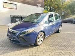 Blau Gebraucht 2014 Opel Zafira Tourer Active Van / Kleinbus | 4.399 € (Guter Preis)