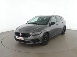 Grau Gebraucht 2020 Fiat Tipo Street Limousine | 10.570 €