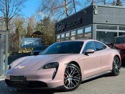 Porsche Taycan 4S