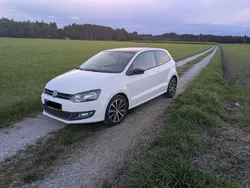 Weiß Gebraucht 2014 VW Polo Life Kleinwagen | 6.150 € (Guter Preis)