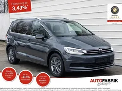 Delfingrau metallic Neu 2024 VW Touran Van / Kleinbus | 37.990 € (Guter Preis)