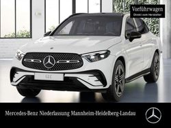 Polarweiß Gebraucht 2025 Mercedes GLC220 AMG SUV | 60.880 €