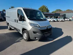 Silber Gebraucht 2017 Citroën Jumper Profi Van / Kleinbus | 15.950 € (Etwas zu teuer)