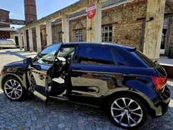 Schwarz Gebraucht 2012 Audi A1 Attraction Kleinwagen | 7.600 € (Fairer Preis)