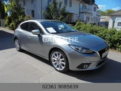Silber Gebraucht 2014 Mazda 3 Sports-Line Limousine | 12.950 € (Fairer Preis)