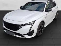 Weiss Gebraucht 2024 Peugeot 308 GTi Kombi | 35.949 € (Guter Preis)