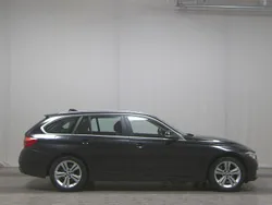 Schwarz Gebraucht 2019 BMW 320 Advantage Kombi | 10.690 € (Guter Preis)