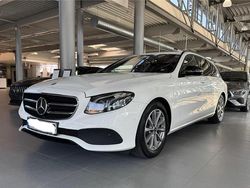 Weiß Gebraucht 2017 Mercedes E220 Avantgarde Kombi | 22.999 € (Fairer Preis)
