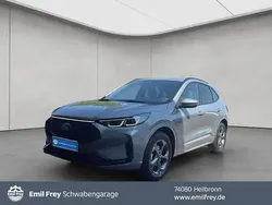 Solar silver metallic Gebraucht 2025 Ford Kuga ST-Line SUV | 38.880 € (Fairer Preis)