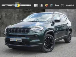 Grün Neu 2025 Jeep Compass North SUV | 34.590 € (Superpreis)
