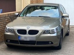 Grün Gebraucht 2004 BMW 520 Limousine | 3.999 € (Guter Preis)