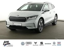 Moonweiß perleffekt Gebraucht 2024 Skoda Enyaq iV Clever SUV | 32.376 € (Fairer Preis)