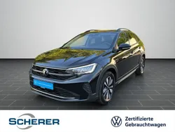 Deep black perleffekt Gebraucht 2024 VW Taigo Move SUV | 21.990 € (Fairer Preis)