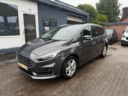 Magnetic grau Gebraucht 2021 Ford S-MAX Titanium Van / Kleinbus | 21.900 € (Guter Preis)