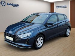 Grau Neu 2025 Hyundai i20 Select Limousine | 19.490 € (Etwas zu teuer)