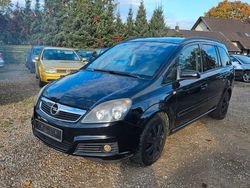 Schwarz Gebraucht 2005 Opel Zafira Van / Kleinbus | 1.000 € (Guter Preis)