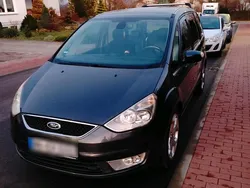 Grau Gebraucht 2007 Ford Galaxy Van / Kleinbus | 5.500 € (Fairer Preis)