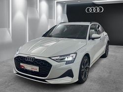 Gletscherweiß metallic Gebraucht 2025 Audi A3 Ambiente Limousine | 40.600 €