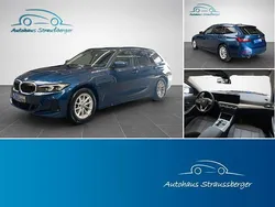 Blau Gebraucht 2023 BMW 318 Shadowline Kombi | 28.990 € (Superpreis)
