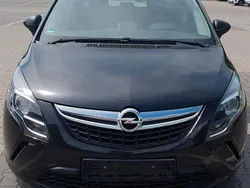 Gebraucht 2015 Opel Zafira Tourer Edition Van / Kleinbus | 5.399 €