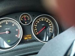 Blau Gebraucht 2010 Opel Zafira Selection Van / Kleinbus | 1.500 €