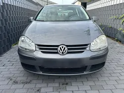 Grau Gebraucht 2005 VW Golf V Limousine | 1.750 € (Fairer Preis)