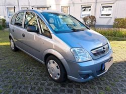 Silber Gebraucht 2006 Opel Meriva Van / Kleinbus | 1.119 € (Guter Preis)
