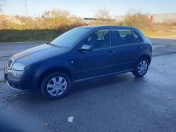 Grün Gebraucht 2007 Skoda Fabia Limousine | 800 € (Superpreis)