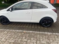 Weiß Gebraucht 2010 Opel Corsa S Limousine | 4.200 € (Etwas zu teuer)