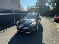 Schwarz Gebraucht 2018 Ford Kuga Titanium SUV | 13.500 € (Etwas zu teuer)