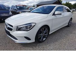 Weiß Gebraucht 2017 Mercedes CLA200 Urban Kombi | 17.950 € (Fairer Preis)