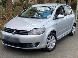 Silber Gebraucht 2009 VW Golf VI Limousine | 6.700 € (Etwas zu teuer)