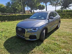Grau Gebraucht 2016 Audi Q3 SUV | 18.999 € (Fairer Preis)