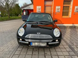 Schwarz Gebraucht 2003 Mini ONE Kleinwagen | 3.290 € (Fairer Preis)