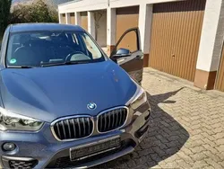 Grau Gebraucht 2016 BMW X1 Advantage SUV | 21.400 € (Fairer Preis)