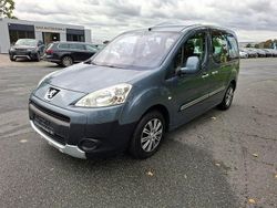 Grau Gebraucht 2009 Peugeot Partner Tepee Tendance Van / Kleinbus | 4.590 € (Fairer Preis)