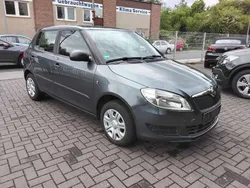 Grau Gebraucht 2014 Skoda Fabia Cool Edition Kleinwagen | 5.400 € (Guter Preis)