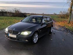 Schwarz Gebraucht 2005 BMW 330 Kombi | 3.100 € (Guter Preis)