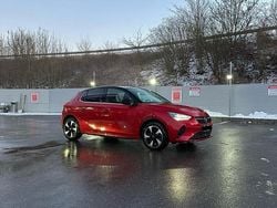 Rot Gebraucht 2020 Opel Corsa Edition Kombi | 11.500 € (Fairer Preis)