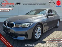 Mineralgrau metallic Gebraucht 2020 BMW 318 Advantage Limousine | 24.890 € (Etwas zu teuer)