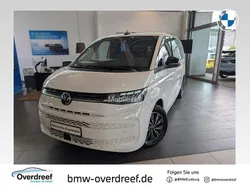 Weiß Gebraucht 2023 VW Multivan Life Van / Kleinbus | 48.800 € (Guter Preis)